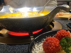 -湊湊火锅·茶憩(南京东路悦荟店)