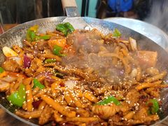 -富正毅三下锅·湘西韵味(天门山索道店)