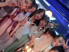 -群丽化妆摄影美甲纹绣培训学校
