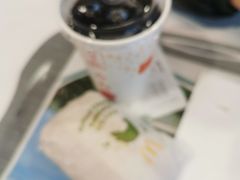 -麦当劳(莘松路芭比伦DT店)