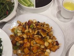 -鑫巴蜀小镇 · 水煮鱼专研店(玉桥店)