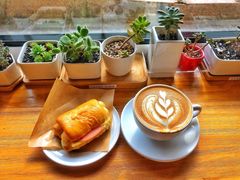 -Cafe Villa