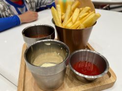 -奈尔宝·儿童乐园·亲子餐厅(鄞州万达店)