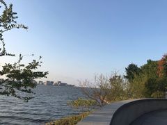 -上海滴水湖皇冠假日酒店