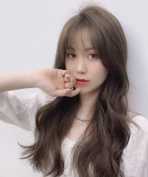 -丝语萱形象