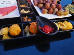 -何师烧烤·香辣蟹·川菜·30年老品牌(太古里旗舰店)