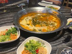 -老船舫·现做活鲜鱼馆(东郊记忆店)