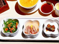 -成隆行·蟹王府(淮海店)