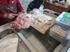 -石门侯·石门馄饨侯(革新北街店)