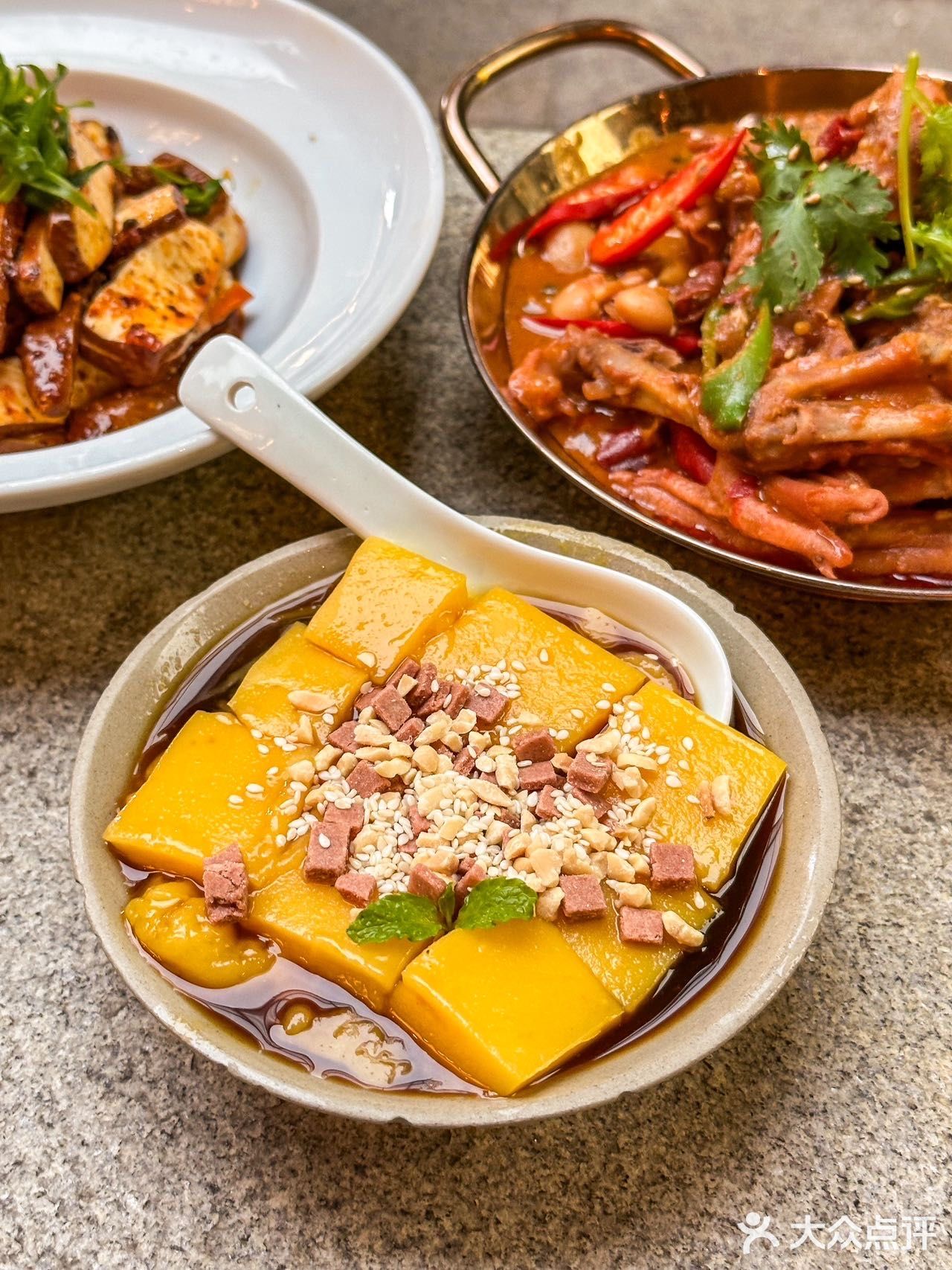 没有谁能拒绝这家地道江湖菜吧!