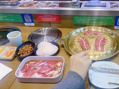 -猪啊牛呀羊啊铜盘烤肉(正大广场店)