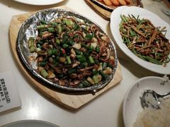 -梁家大院•农家菜(昆山会展中心店)