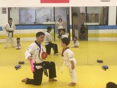 -浛道跆拳道·拳击·体适能