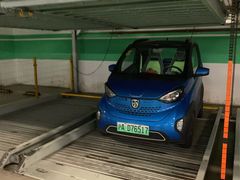 -徐汇日月光地下停车场