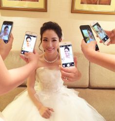 -上海彩妆秀摄影设计有限公司