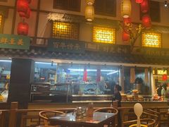 -钵家大院·地道湖北菜(江夏·大花岭店)