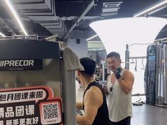 -超鹿运动(五四路恒力城店)