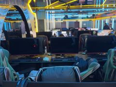 -嘻娱电竞·龙嘉兴(创业花园店)