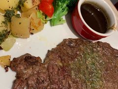 -必胜客(东大桥店)