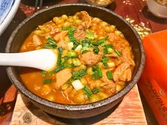 青豌豆烧肥肠-缪氏川菜(深圳北站缤果空间店)