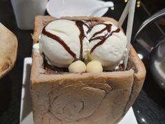 面包诱惑-高第街56号港式餐厅·精选(世茂广场宽厚里大明湖店)