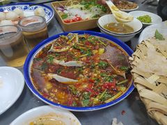 -官塘陈记鱼生·潮汕砂锅粥·牛肉火锅(潮枫路总店)