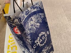 -霸王茶姬(静安大悦城店)