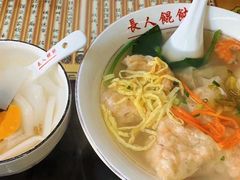-长人馄饨铺(解放街店)