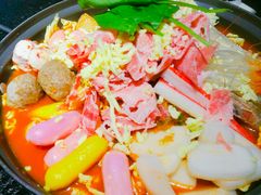 韩式芝士年糕拉面火锅-烤路里·韩国品质自助烤肉(石路天虹4号店)