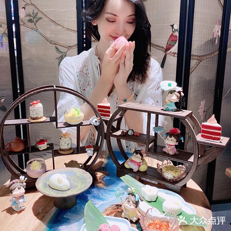 萌萌哒·格格下午茶