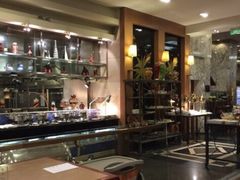 -棕榈阁·巴西烤肉海鲜自助餐厅(中州皇冠假日酒店)