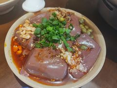 -谢老五跷脚牛肉·非遗传承店