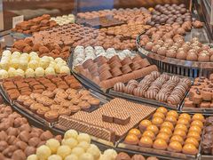 -Laderach 莱德拉(上海环贸iapm店)