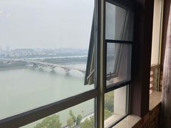 -长沙国金中心异国印象酒店