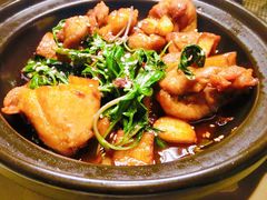 台式九层塔三杯鸡煲-新元素餐厅(瑞虹天地月亮湾店)