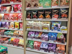 -良品铺子(宝安天虹购物中心店)