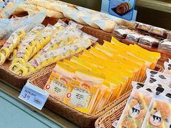 -Caidie Bakery采蝶轩(百越店)