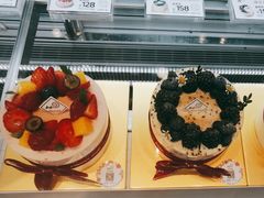 -花花卷卷·鲜食蛋糕(静安久光百货店)