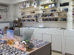 -天空之镜眼镜店蔡司依视路授权店(天通苑店)