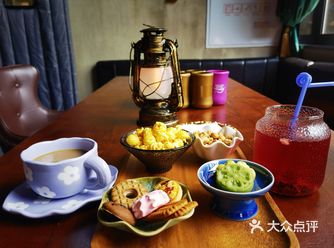 美式咖啡酒吧就在一万英尺