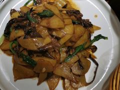 -那家老院子东北菜·饺子·小鸡炖蘑菇(艳华街店)