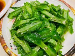 -小辣妹川味海鲜加工店(第一市场椰风巷店)
