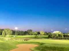 -万柳高尔夫俱乐部