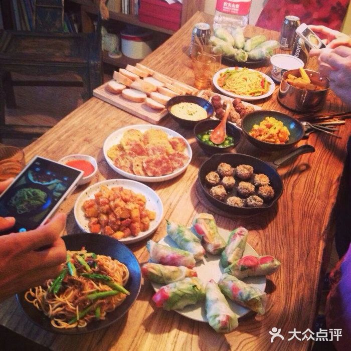 菩提树·素食餐厅(汇智国际商业中心店)菩提树素食餐厅图片