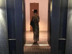 -瑰丽酒店·海吧·天际下午茶·现场DJ·天台酒吧