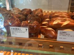 -WHEN PIGS FLY当猪飞