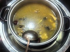 -丫丫汤膳打边炉(宏府408坊店)