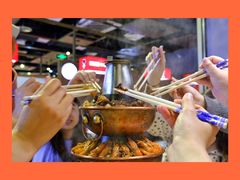 -老佛爷·铜炉炭火蛙锅(海州吾悦店)