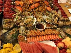 海鲜大咖-日进一片海.生腌海鲜火锅.宵夜烧烤(三里屯总店)