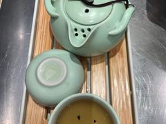 -潮界(LU·ONE凯德晶萃广场店)